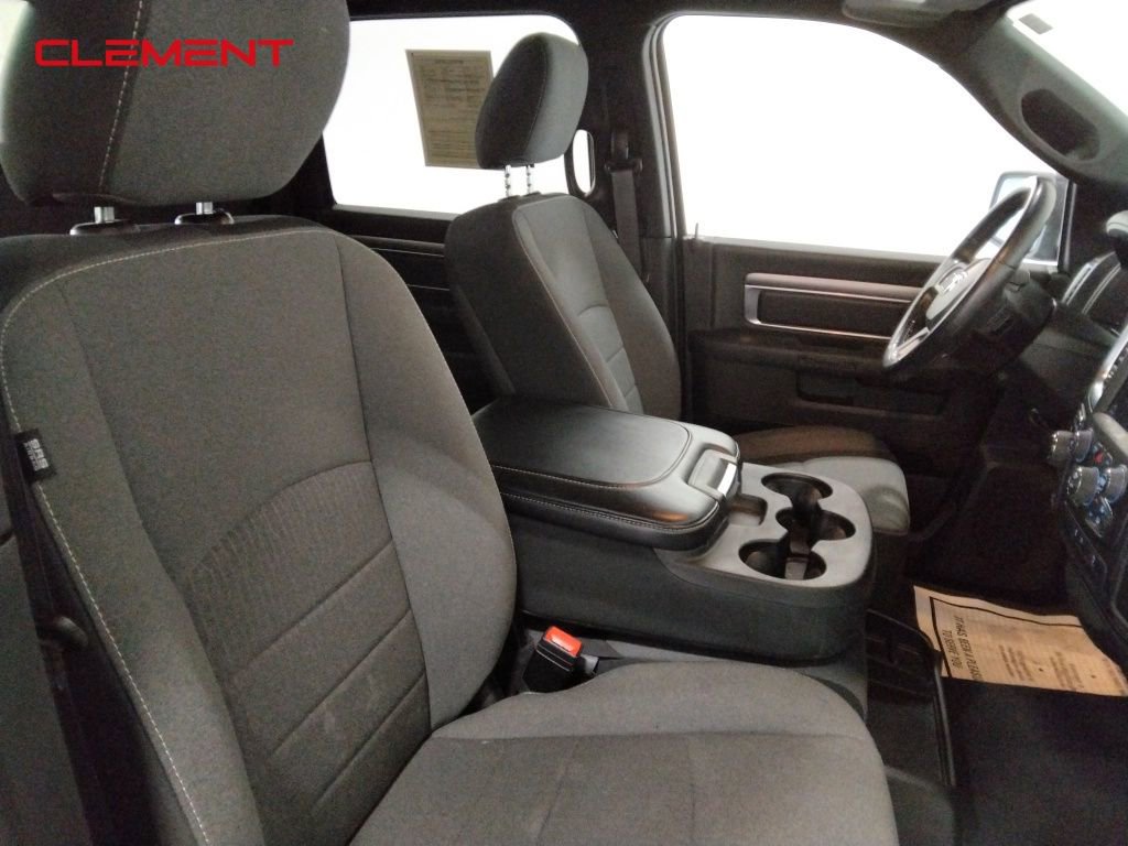 Used 2022 RAM 1500 Classic Warlock image 32