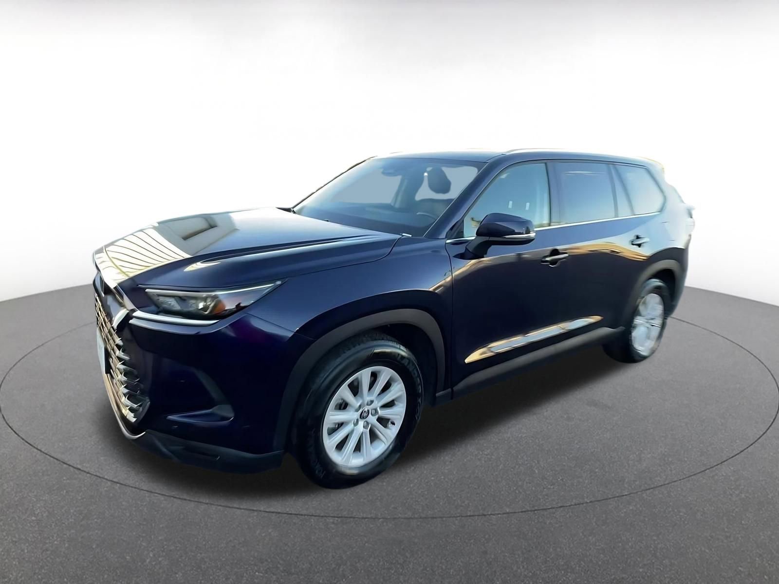 Used 2025 Toyota Grand Highlander FWD image 8