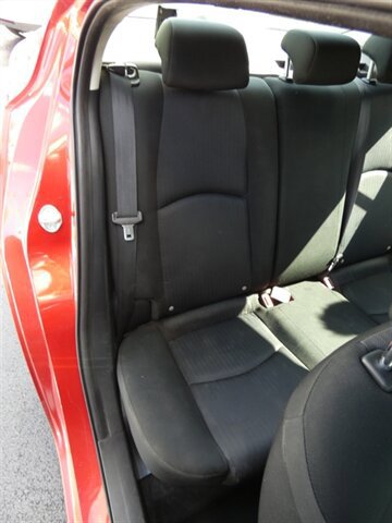Used 2015 MAZDA MAZDA3 i Sport image 46