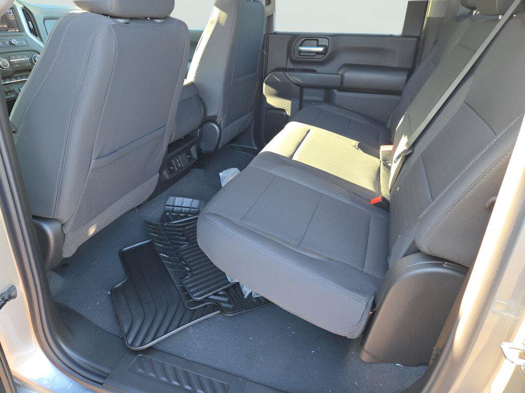 New 2026 Chevrolet Silverado 2500 Custom w/ Custom Value Package AWD/4WD image 20