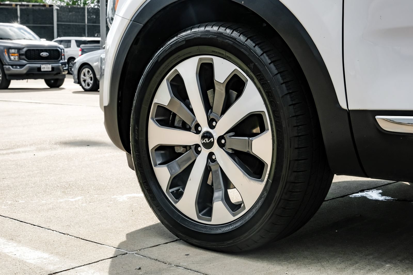 Used 2022 Kia Telluride EX w/ EX Premium Package FWD image 60