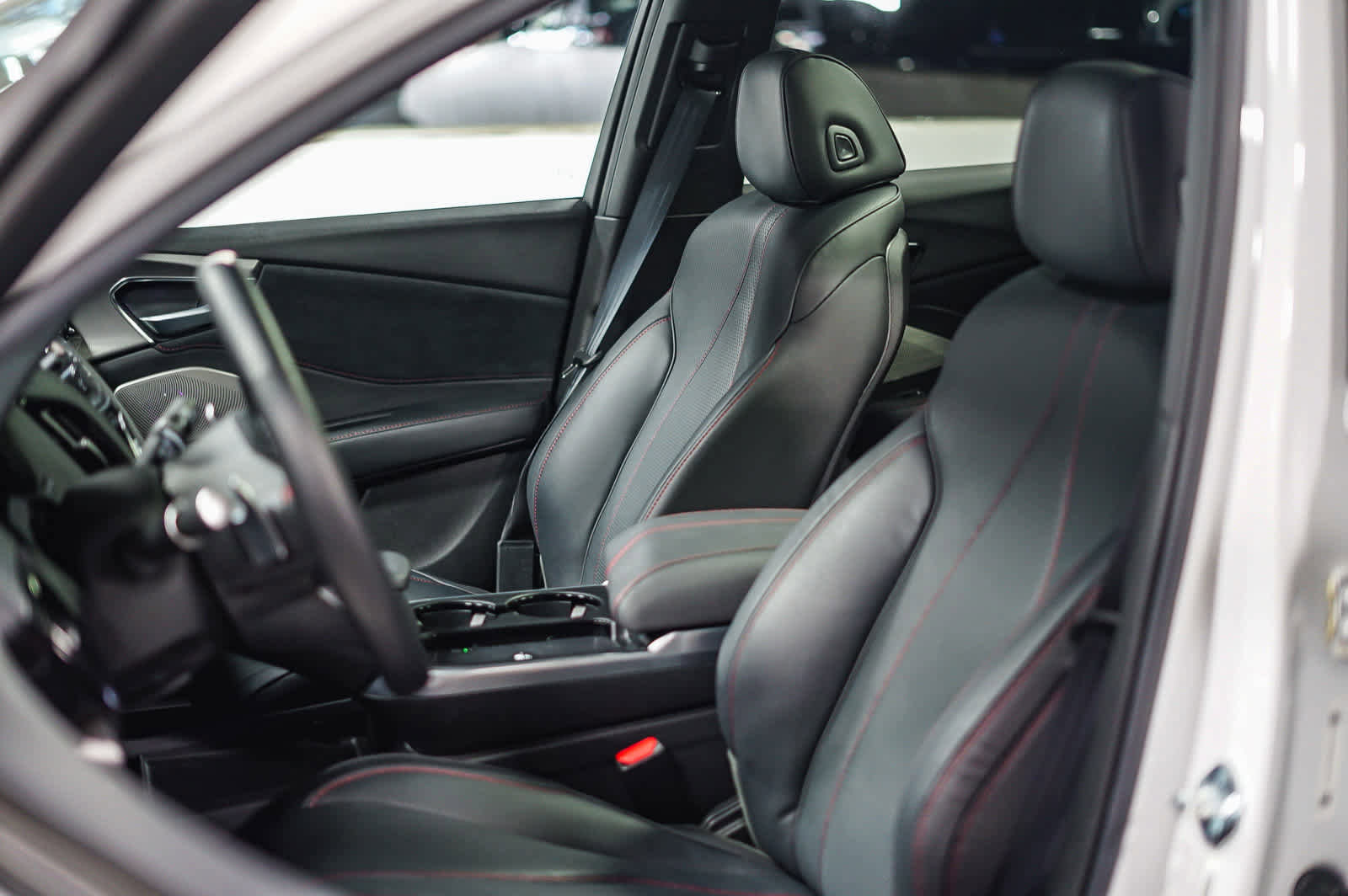 Used 2025 Acura RDX A-Spec image 24