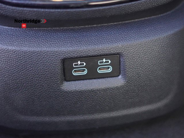 Used 2022 MINI Cooper Countryman S w/ Premium Package FWD image 31