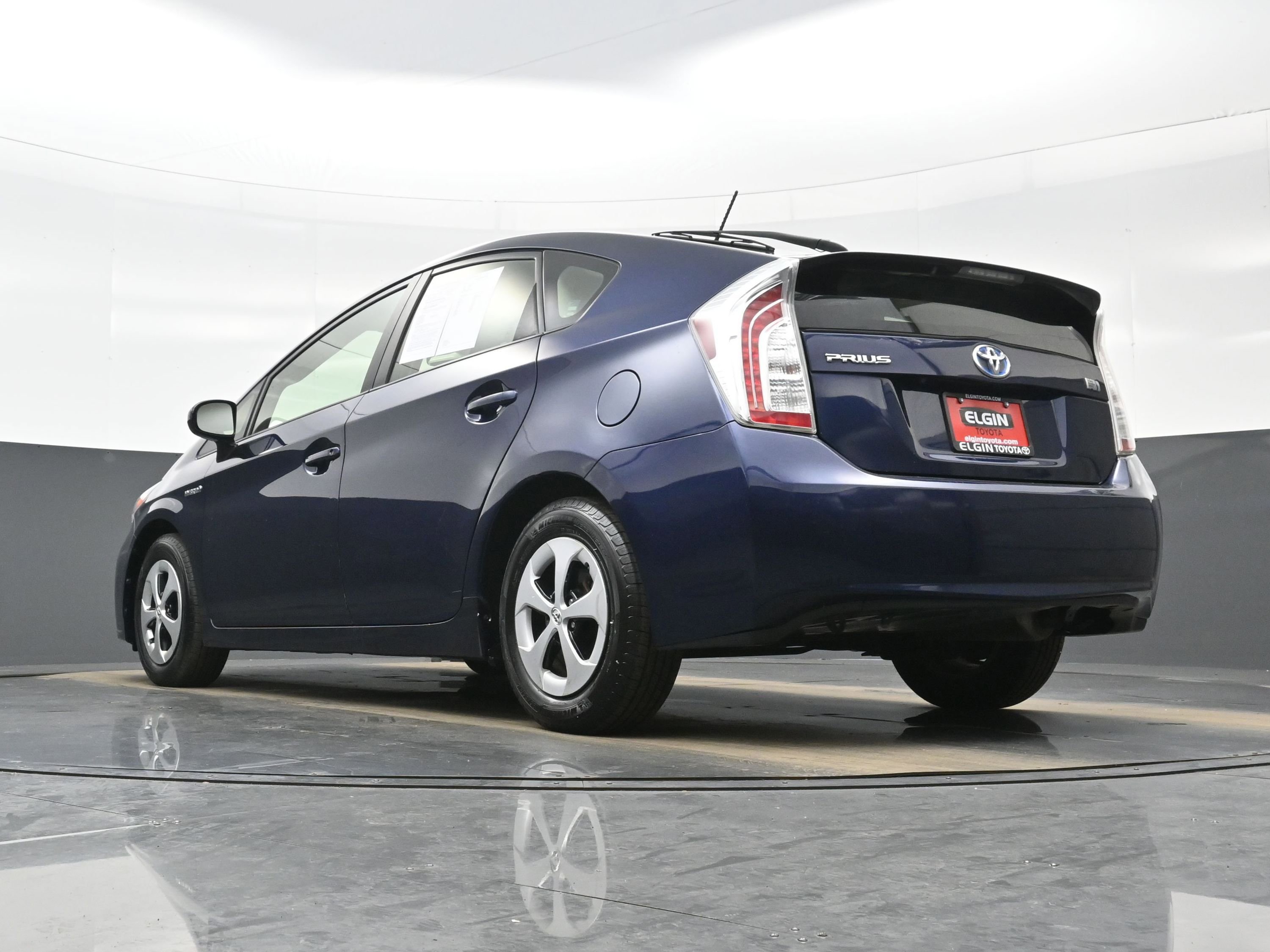 Used 2015 Toyota Prius Two FWD image 29