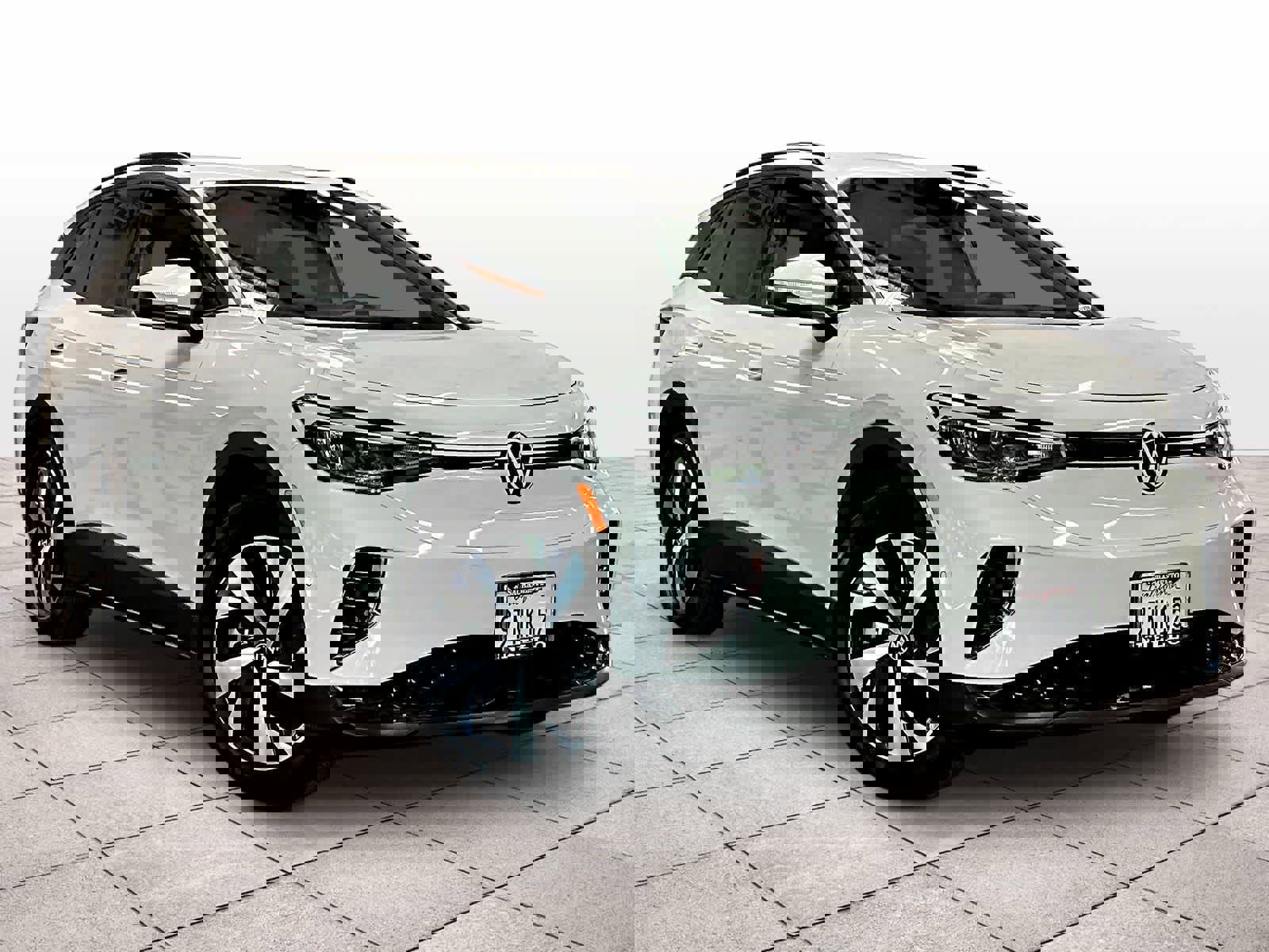 Certified 2024 Volkswagen ID.4 2WD image 2