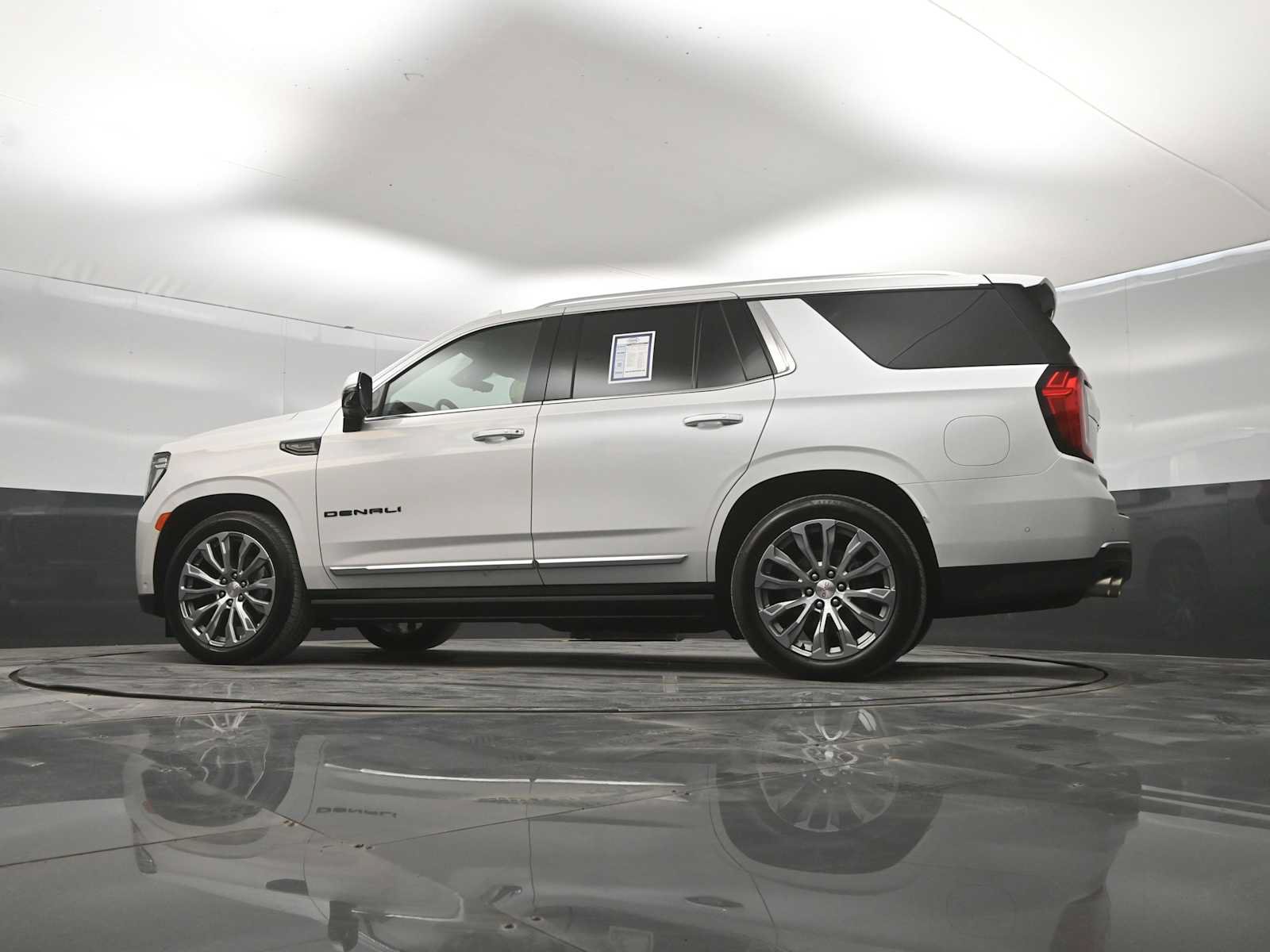 Used 2023 GMC Yukon Denali w/ Denali Reserve Package AWD/4WD image 41