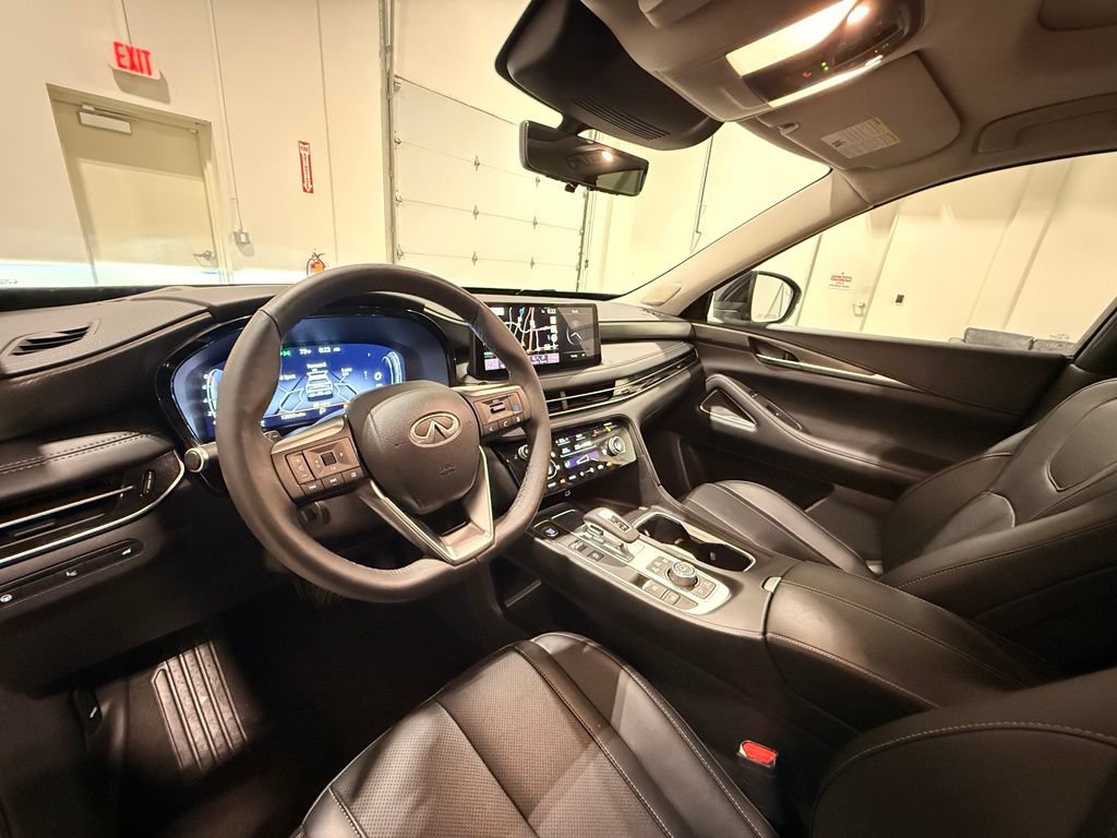 Used 2024 INFINITI QX60 Luxe w/ Vision Package AWD/4WD image 18