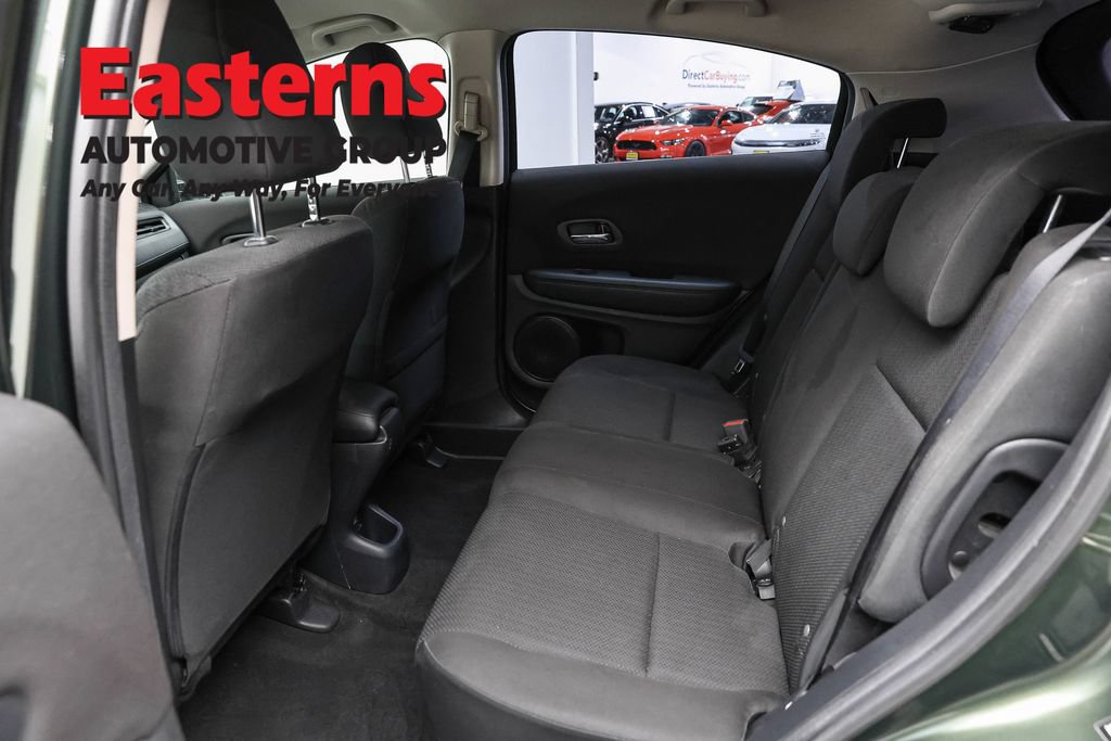 Used 2016 Honda HR-V LX image 19