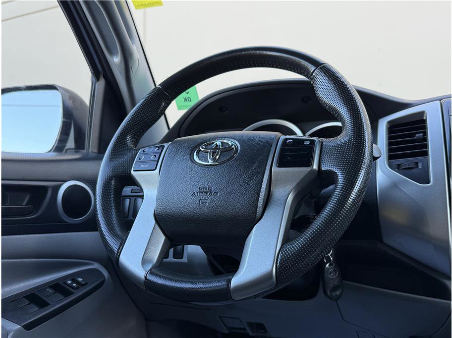 Used 2013 Toyota Tacoma 2WD Double Cab image 8