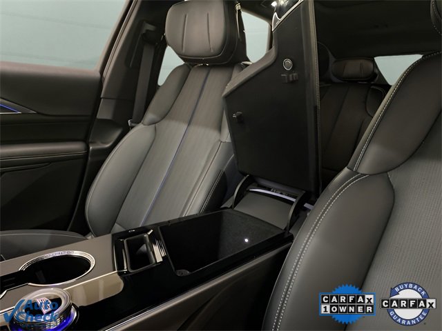 Used 2024 Cadillac Lyriq Luxury image 53