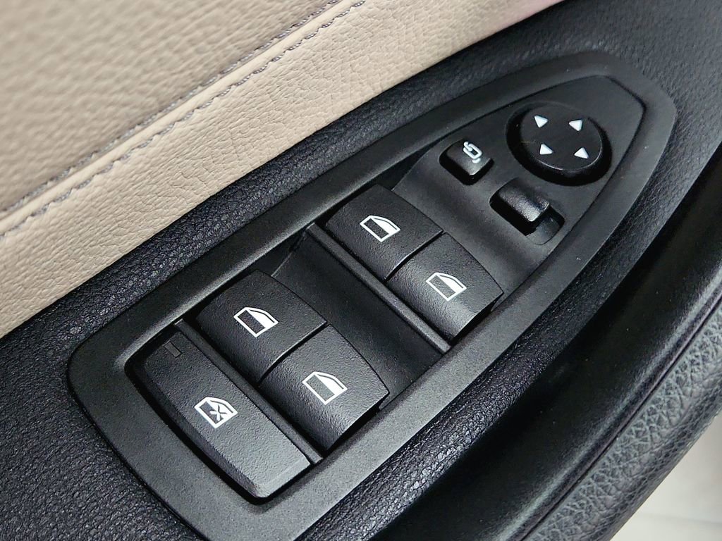 Used 2017 BMW X1 xDrive28i image 28