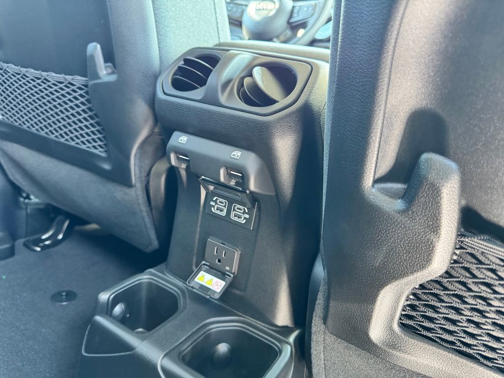 New 2026 Jeep Wrangler Unlimited Rubicon AWD/4WD image 13