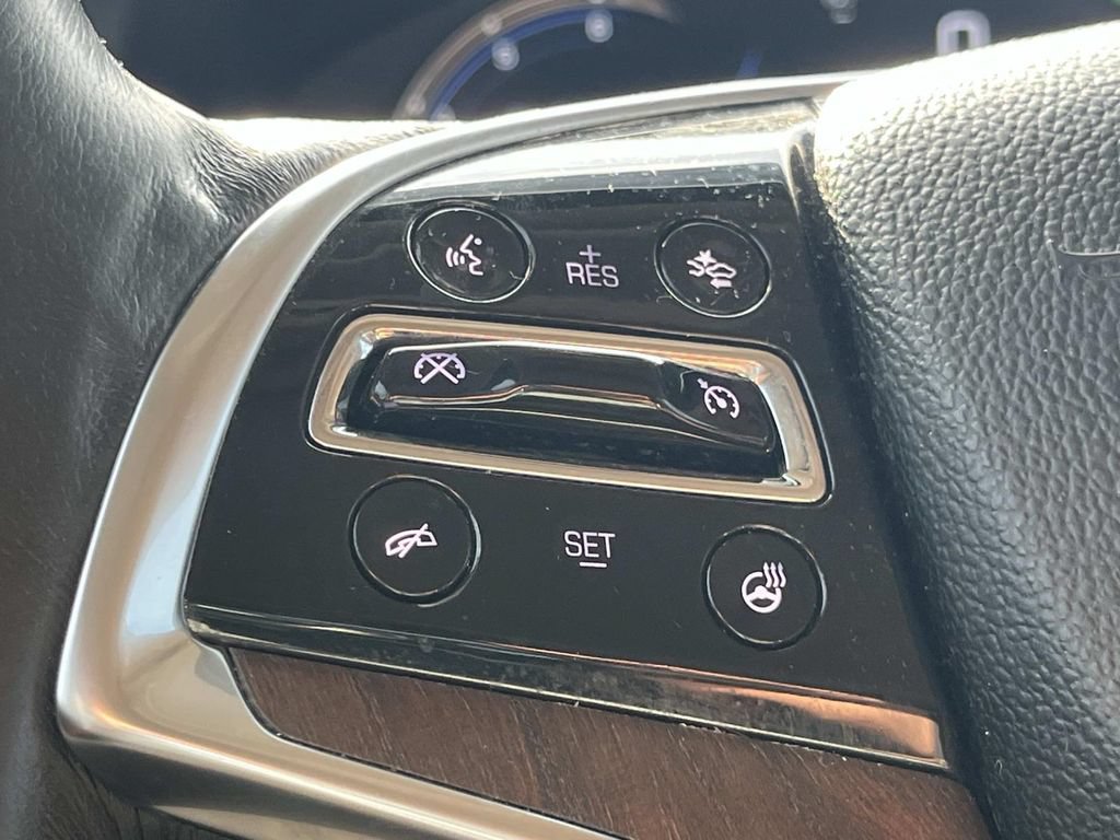 Used 2017 Cadillac Escalade Premium Luxury RWD image 36