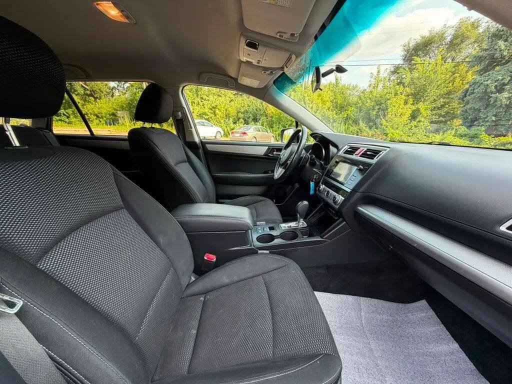 Used 2015 Subaru Outback 2.5i Premium AWD/4WD image 9