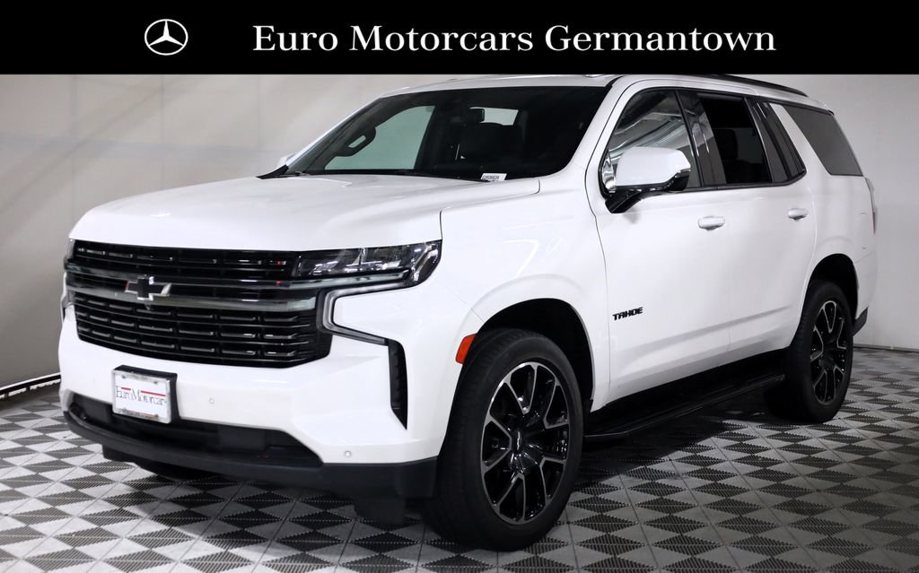 Used 2021 Chevrolet Tahoe RST w/ Luxury Package AWD/4WD image 3