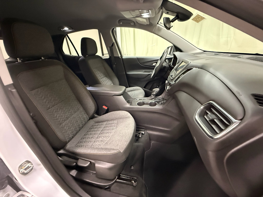 Certified 2024 Chevrolet Equinox LT FWD image 26