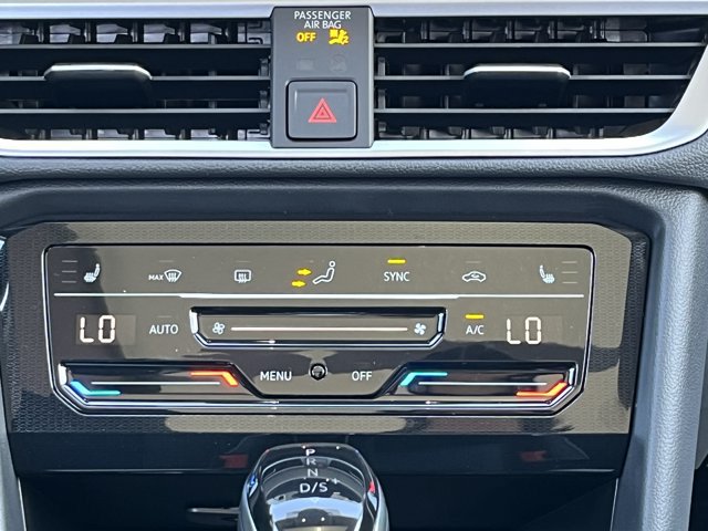 New 2026 Volkswagen Taos SE AWD/4WD image 19
