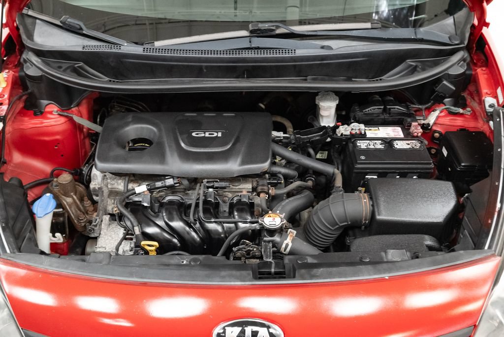 Used 2017 Kia Rio LX w/ Power Package FWD image 3