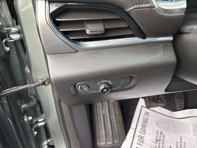 Used 2022 Chevrolet Traverse LT w/ LPO, Floor Liner Package image 19