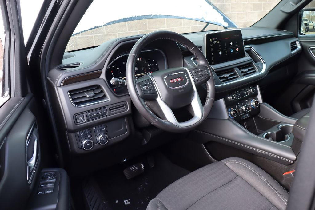 Used 2022 GMC Yukon SLE w/ Gmc Pro Safety Plus Package image 12