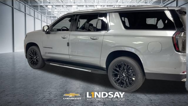 New 2026 Chevrolet Suburban Premier AWD/4WD image 7