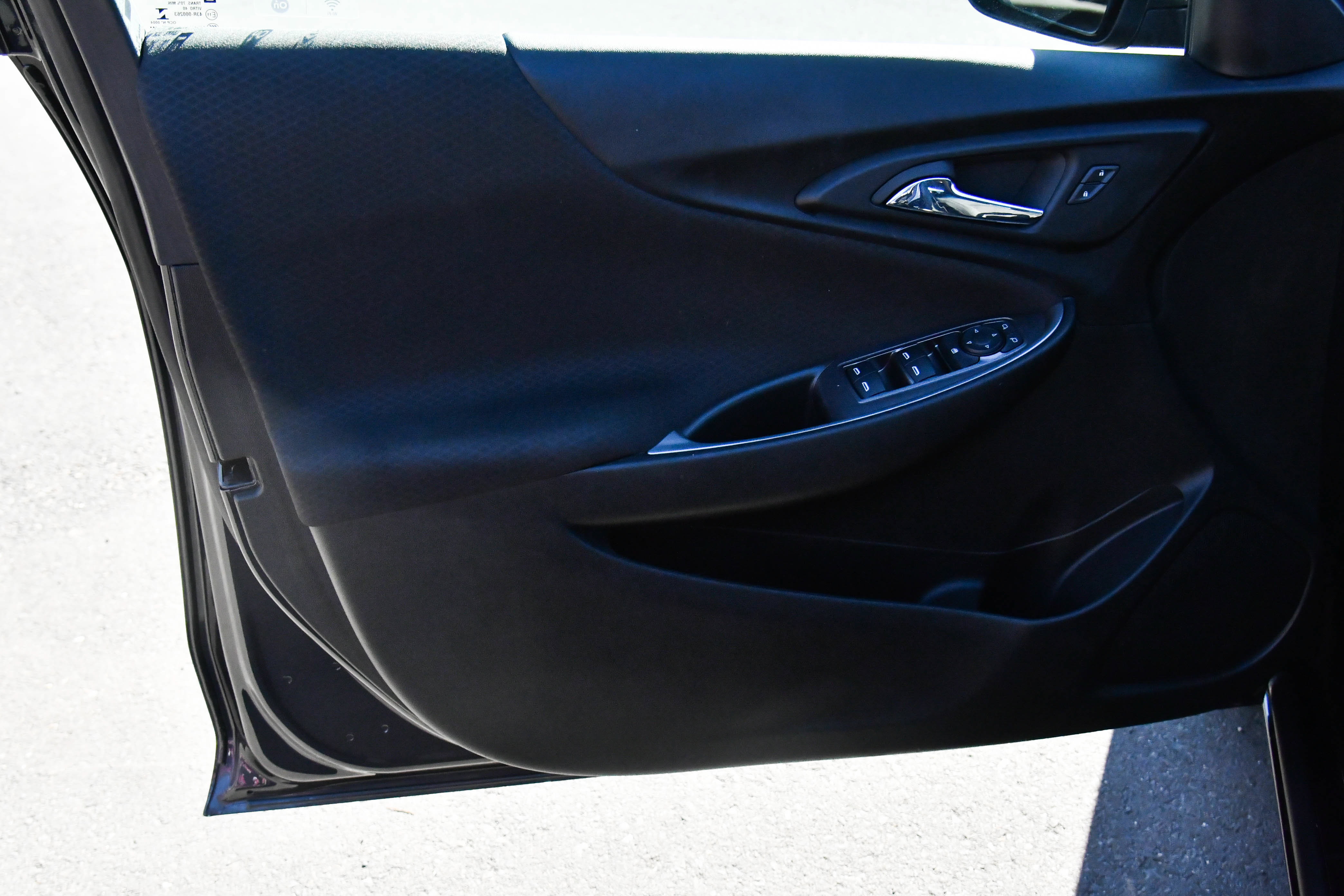 Used 2022 Chevrolet Malibu LS FWD image 13