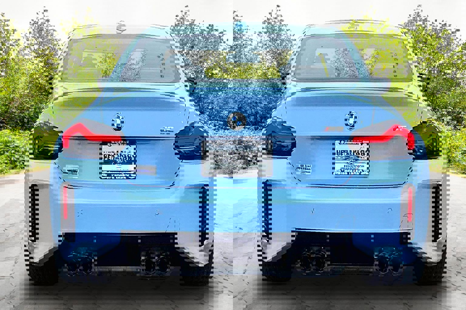 Used 2024 BMW M2 w/ Lighting Package image 4