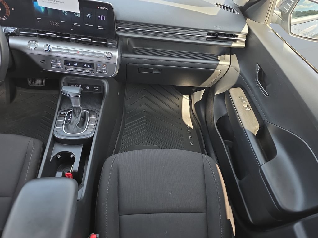 Certified 2024 Hyundai Kona SEL FWD image 16