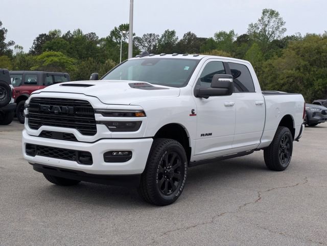 New 2026 RAM 3500 Laramie AWD/4WD image 7