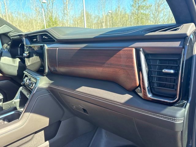 Used 2024 GMC Sierra 1500 Denali Ultimate image 24