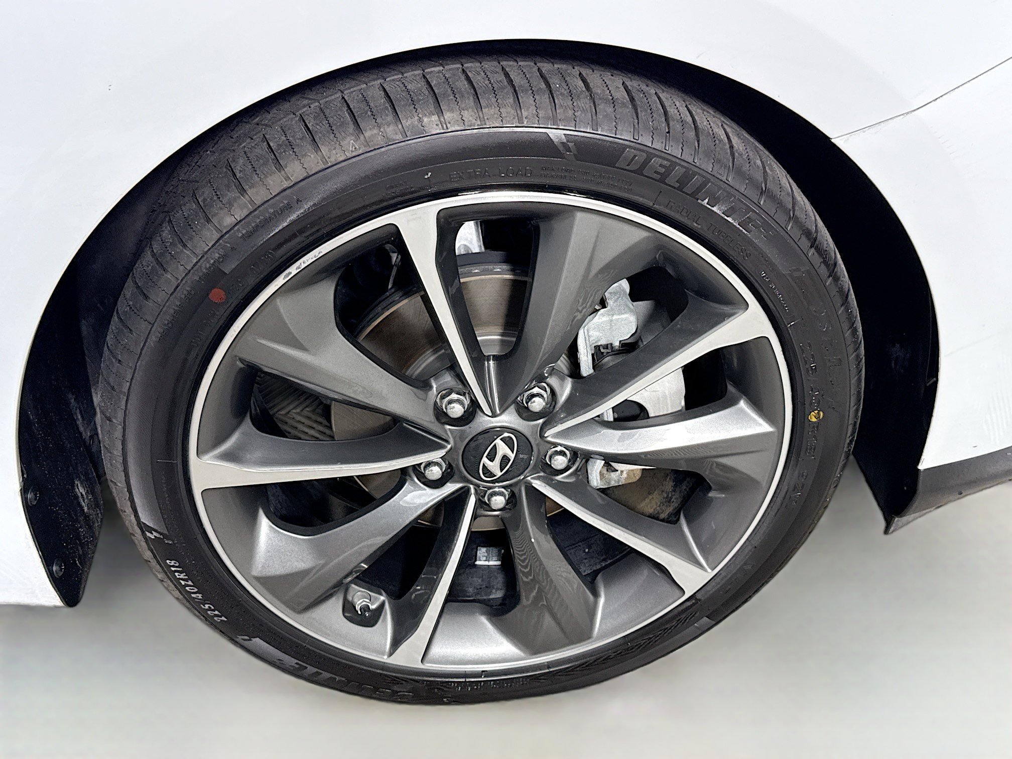 Used 2020 Hyundai Veloster 2.0 Premium FWD image 30