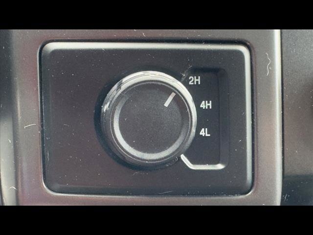 Used 2020 Ford F150 XLT image 12