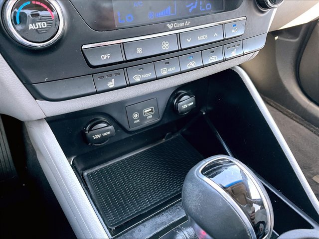 Used 2018 Hyundai Tucson Value FWD image 23