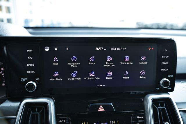 Used 2022 Kia Sorento S image 34