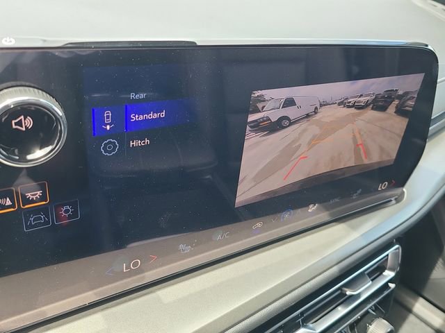 New 2026 Chevrolet Traverse LT image 30