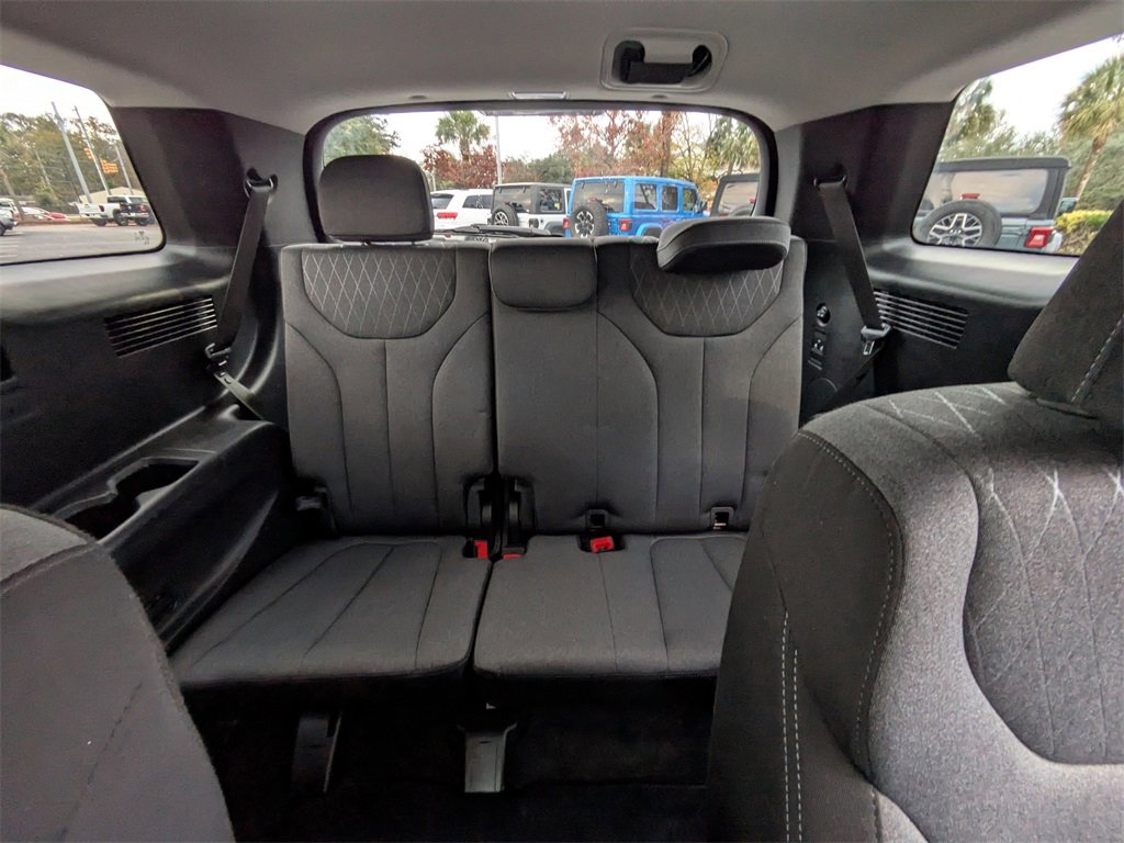 Used 2021 Hyundai Palisade SEL w/ Convenience Package image 15