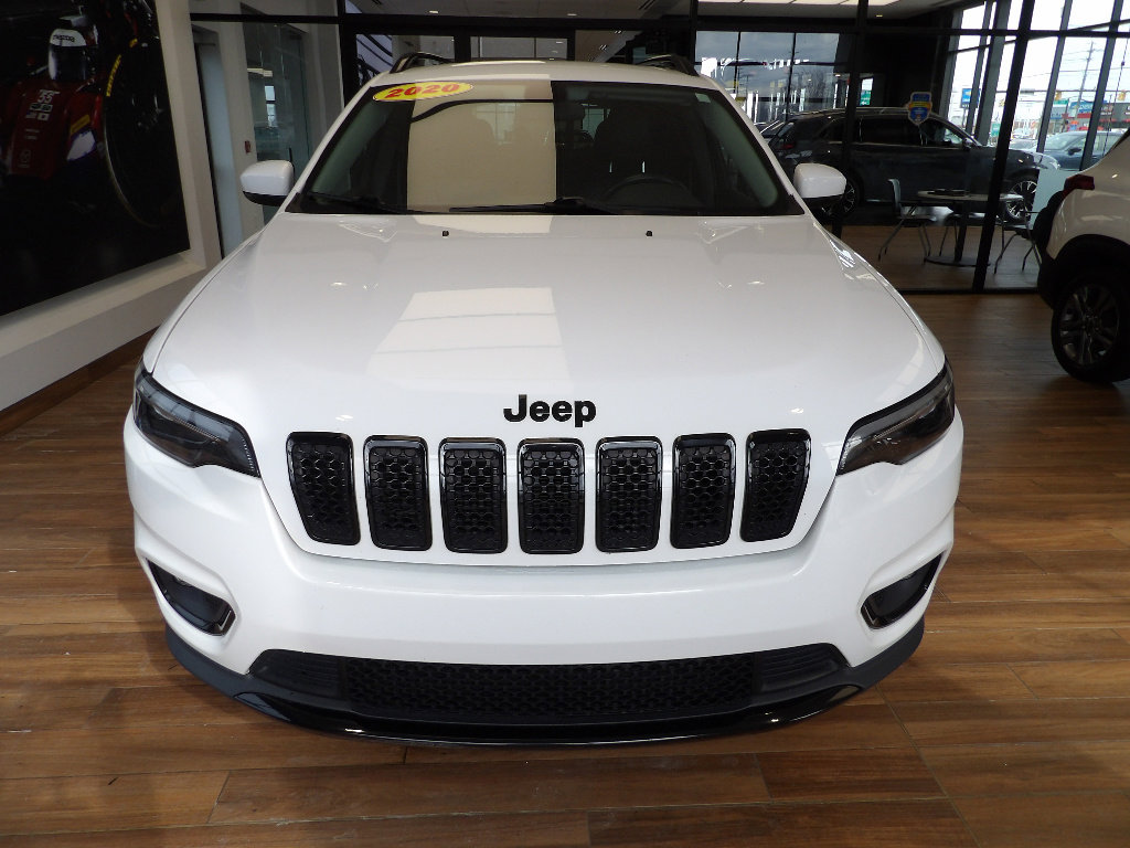 Used 2020 Jeep Cherokee Latitude Plus image 2