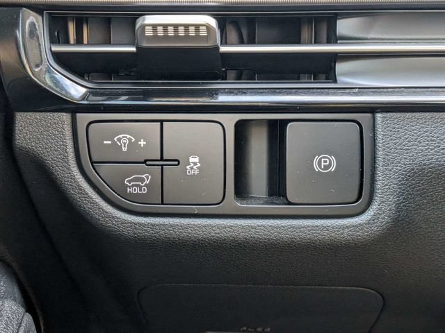 Used 2026 Kia Sportage EX w/ EX Panorama Roof Package FWD image 21