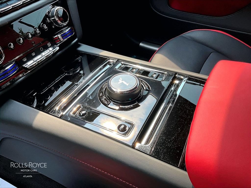 Used 2025 Rolls-Royce Spectre w/ Spectre Launch Package AWD/4WD image 15