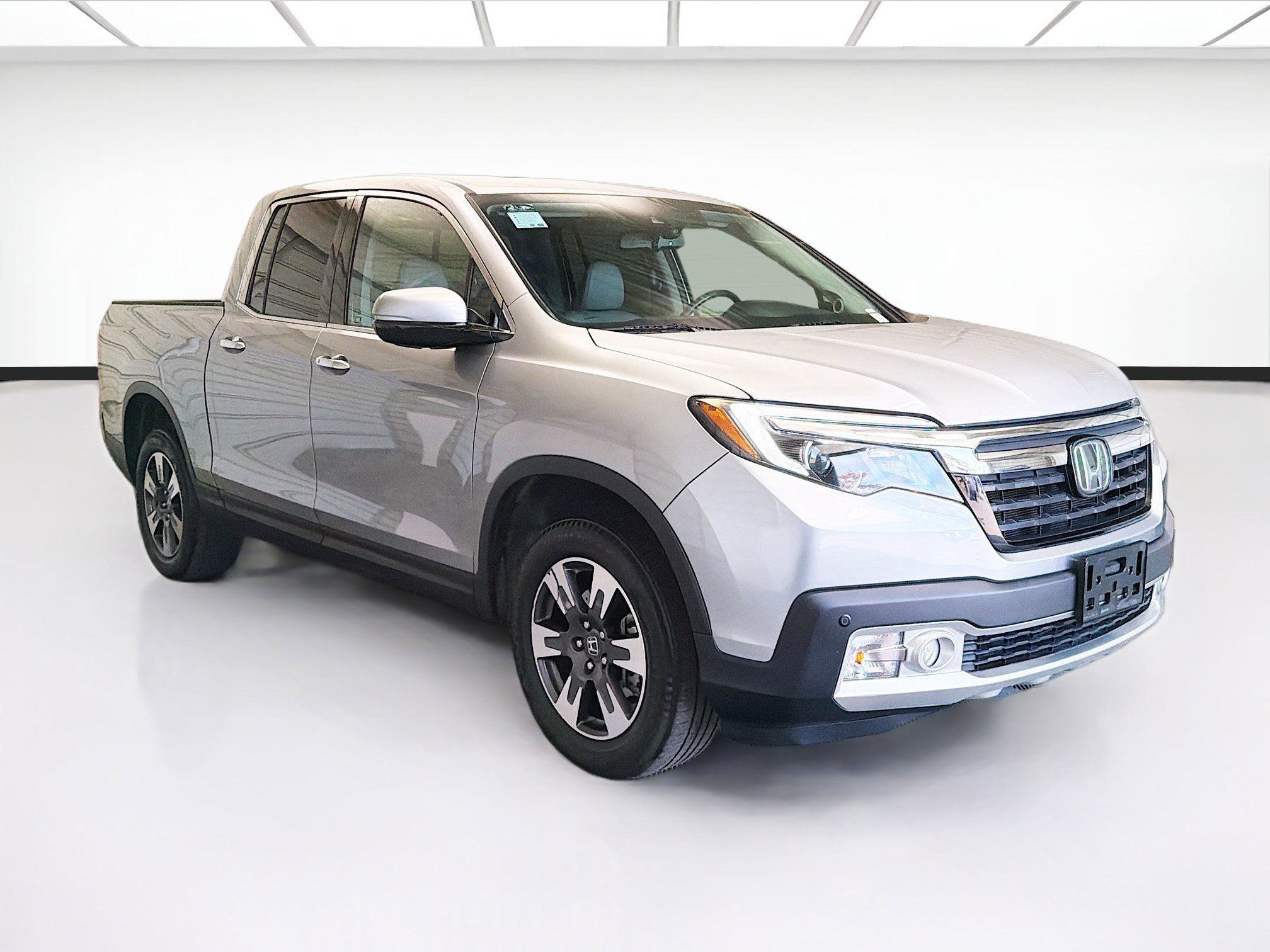 Used 2017 Honda Ridgeline RTL-E image 3