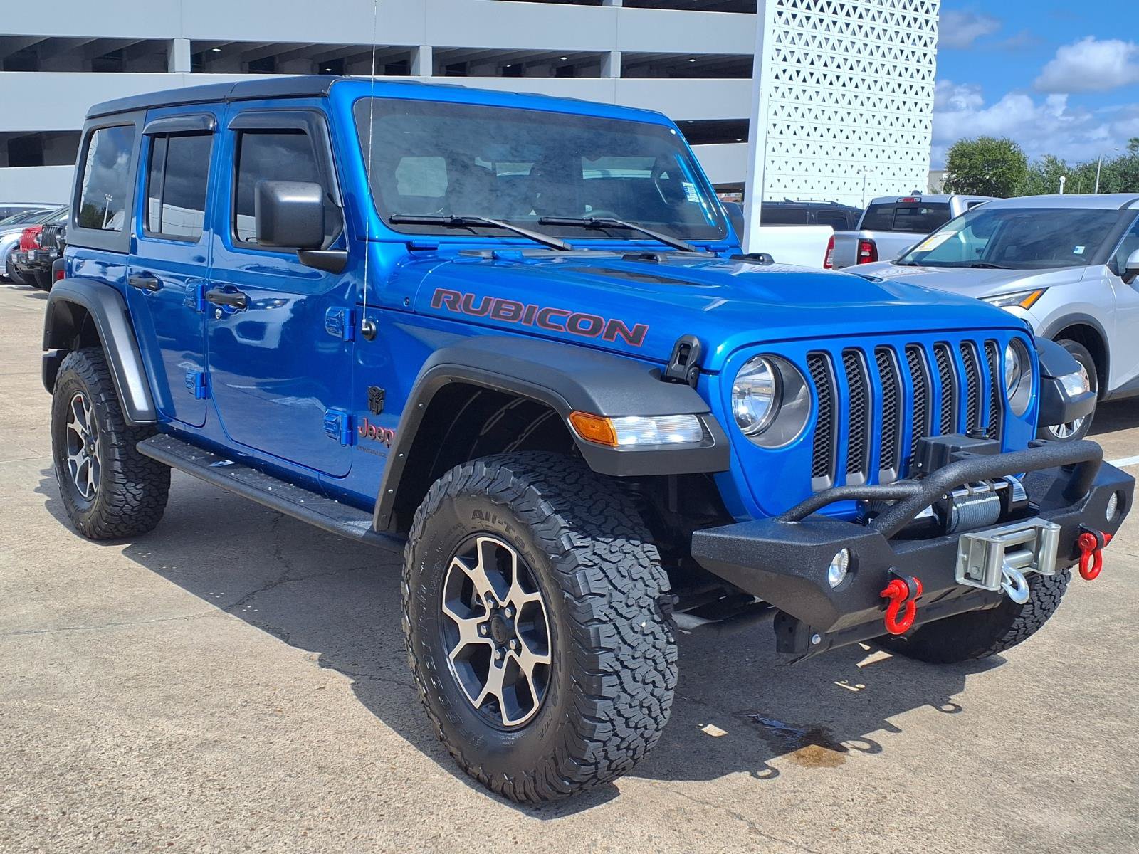 Used 2023 Jeep Wrangler Unlimited Rubicon AWD/4WD image 2