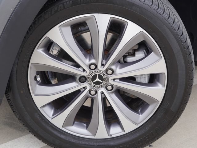 Used 2022 Mercedes-Benz GLE 350 4MATIC w/ Premium Package image 10