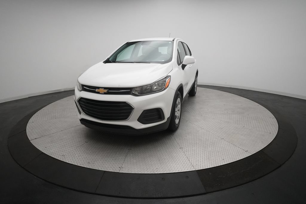 Used 2017 Chevrolet Trax LS FWD image 12