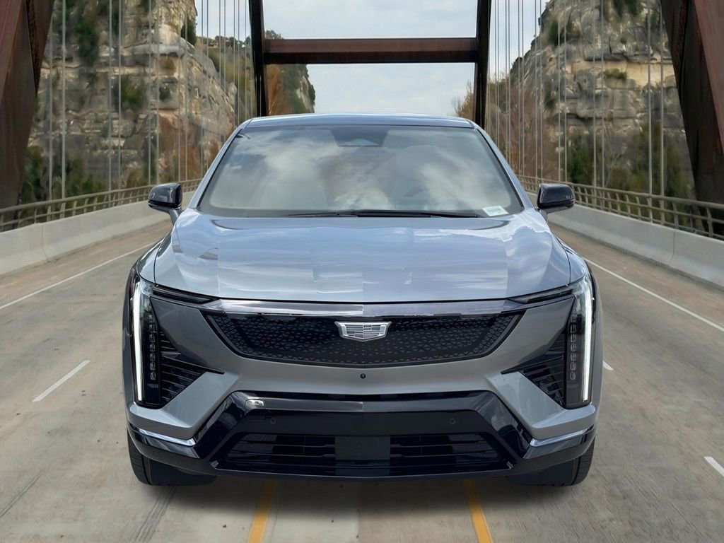New 2026 Cadillac Optiq Sport 1 w/ LPO, Floor Liner Package AWD/4WD image 3