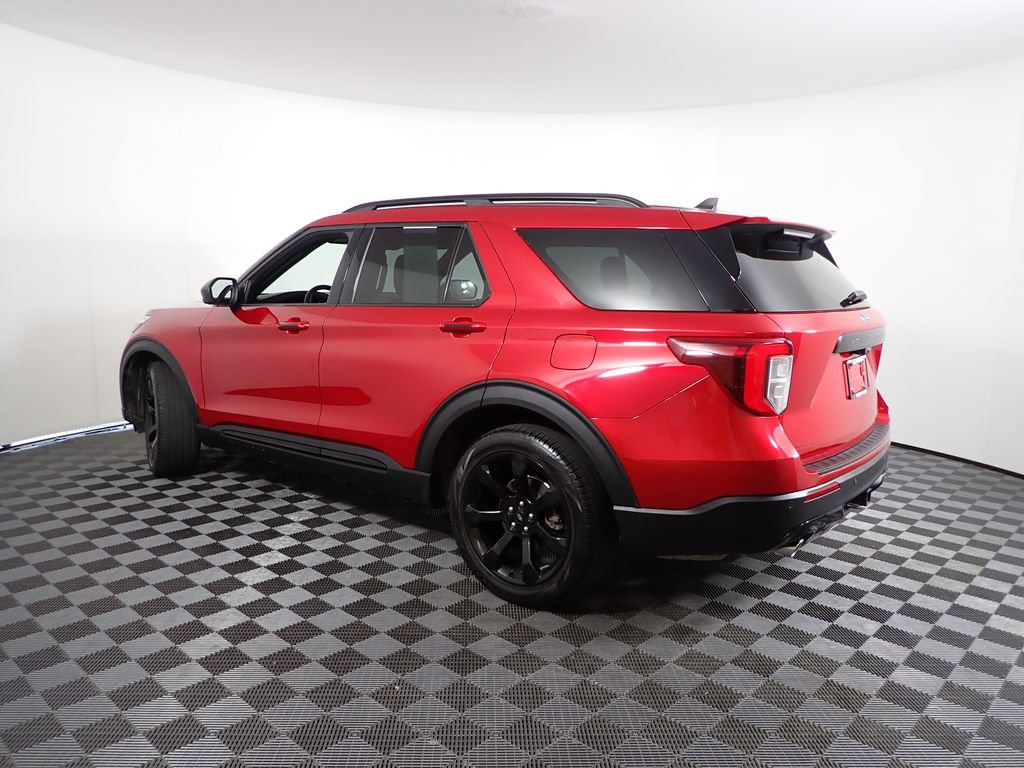 Used 2023 Ford Explorer ST-Line w/ Class IV Trailer Tow Package AWD/4WD image 14