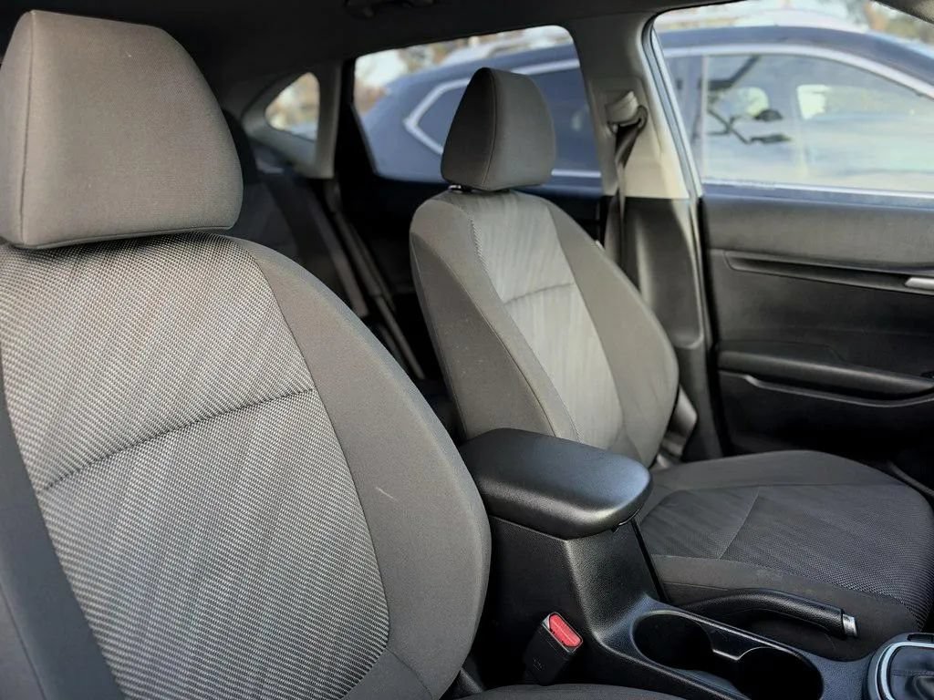 Used 2023 Kia Seltos LX AWD/4WD image 12
