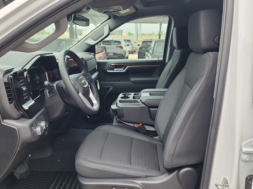 New 2026 GMC Sierra 1500 Elevation image 16