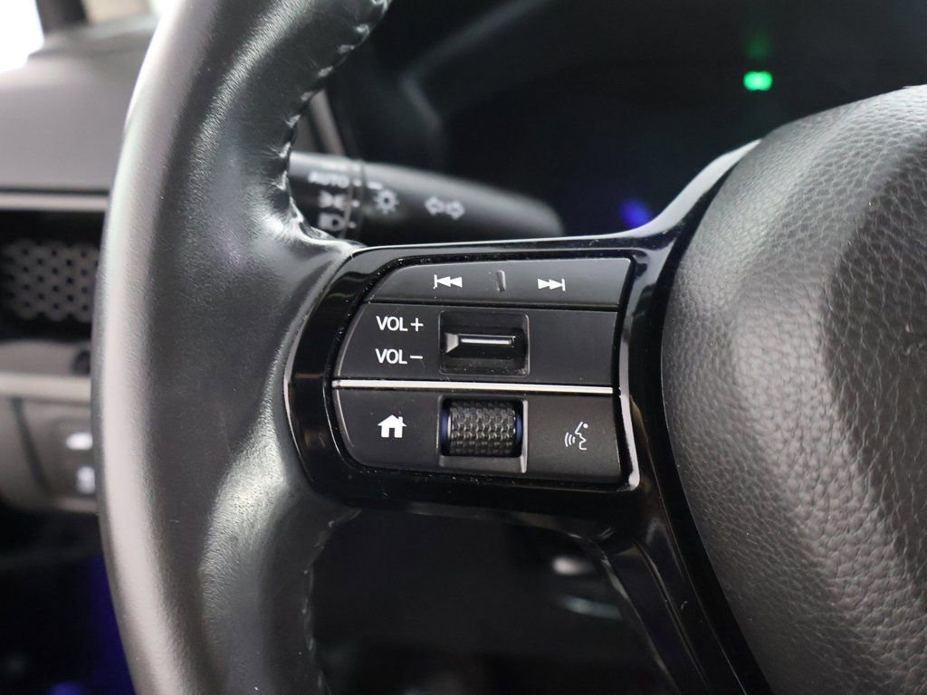 Used 2025 Honda CR-V EX-L image 45