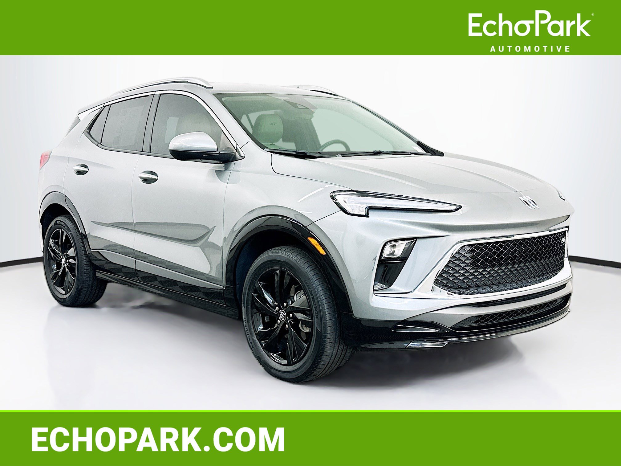 Used 2024 Buick Encore GX Sport Touring image 1