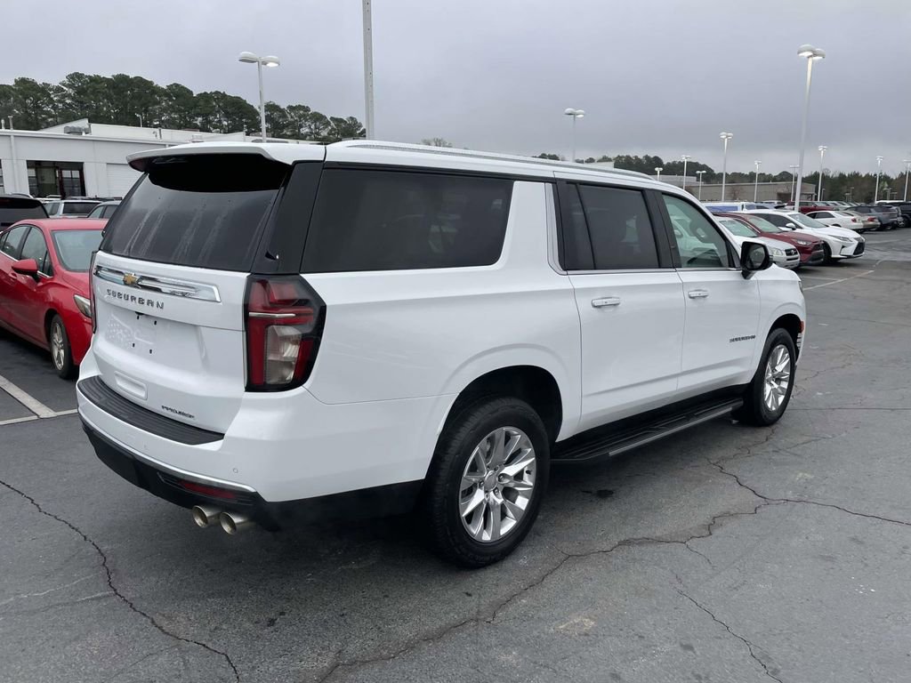 Used 2023 Chevrolet Suburban Premier image 9